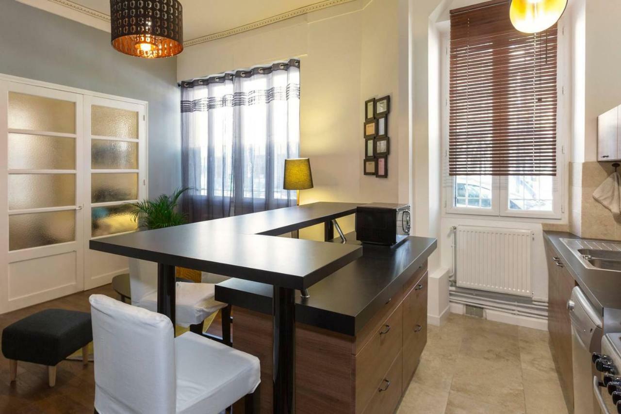 Au Coeur Du Centre Historique Apartment Avignon Ngoại thất bức ảnh